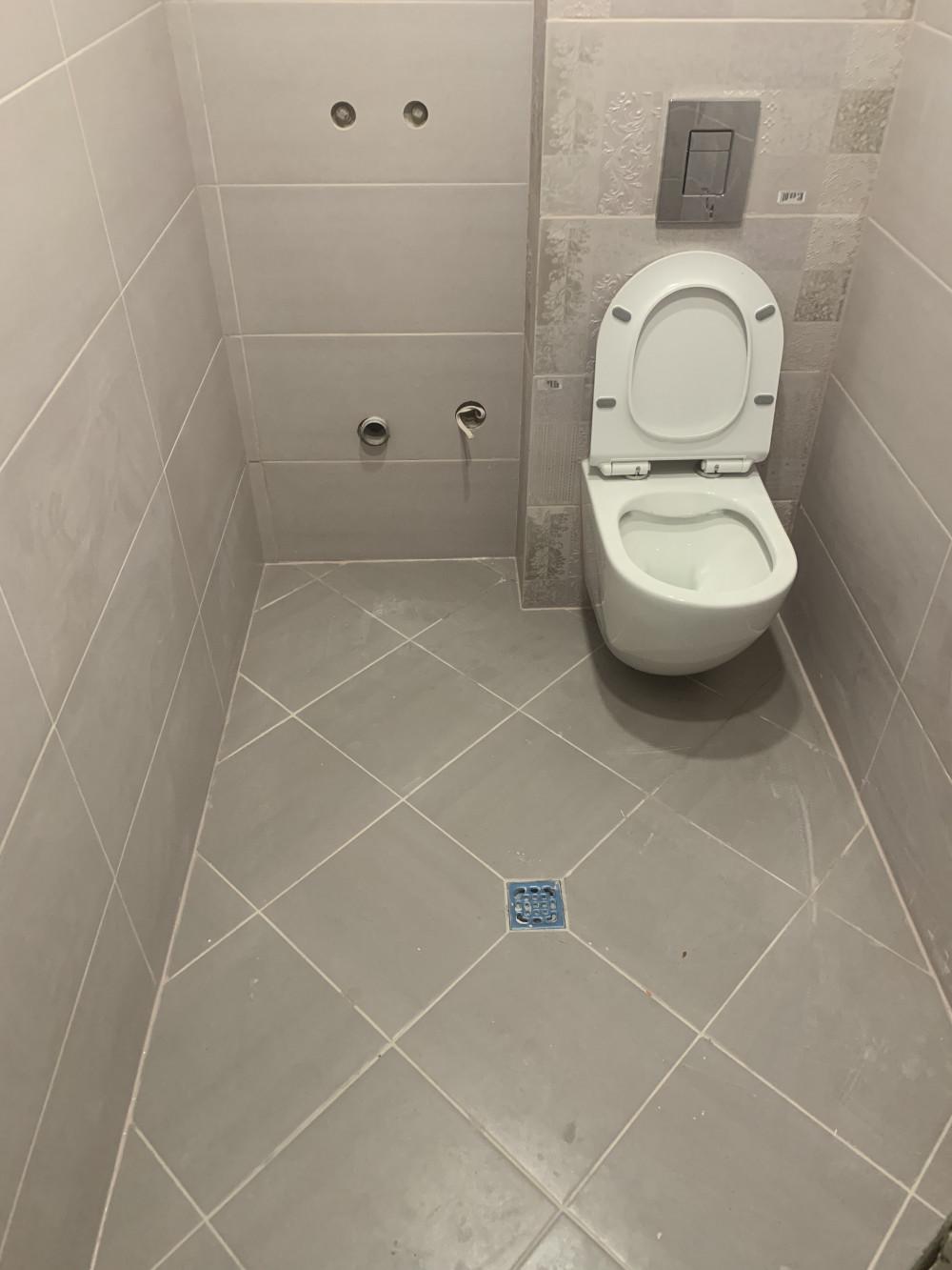 155AE910-C49E-4818-9E34-22B22177642E