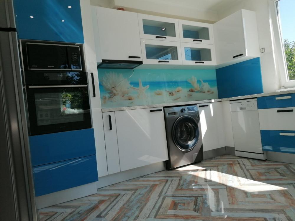 IMG-fc93809a45d74b269626b1c506ba762d-V