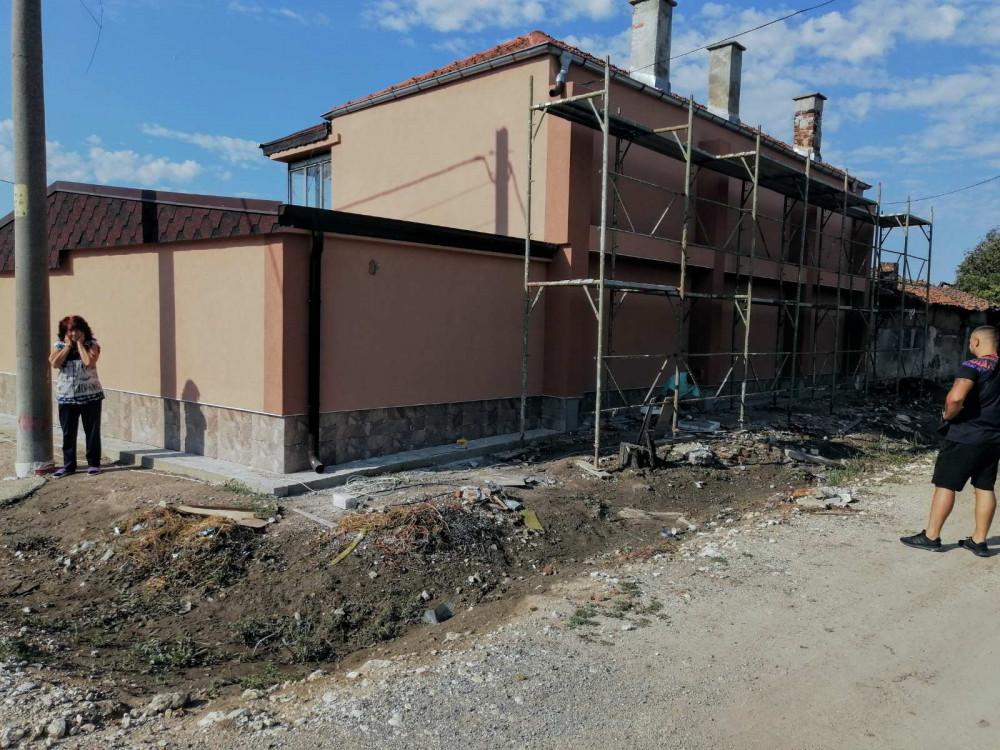 IMG-14adeaf7578f02ba4214c6927449d896-V