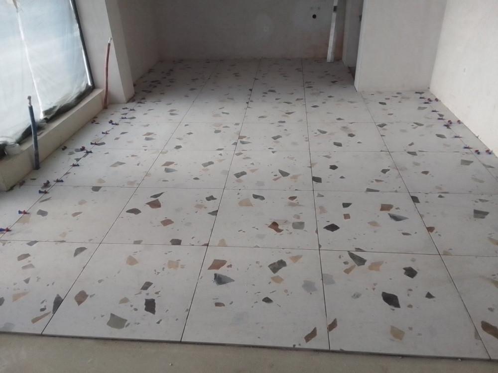 Лепене на гранитогрес