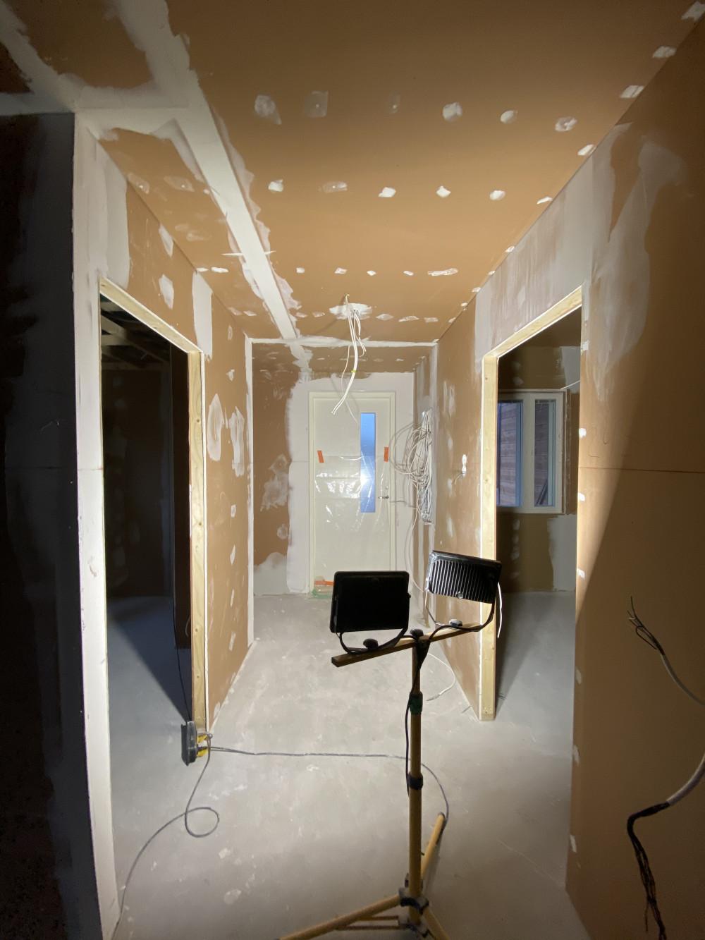 монтаж на гипскартон и шпакловане