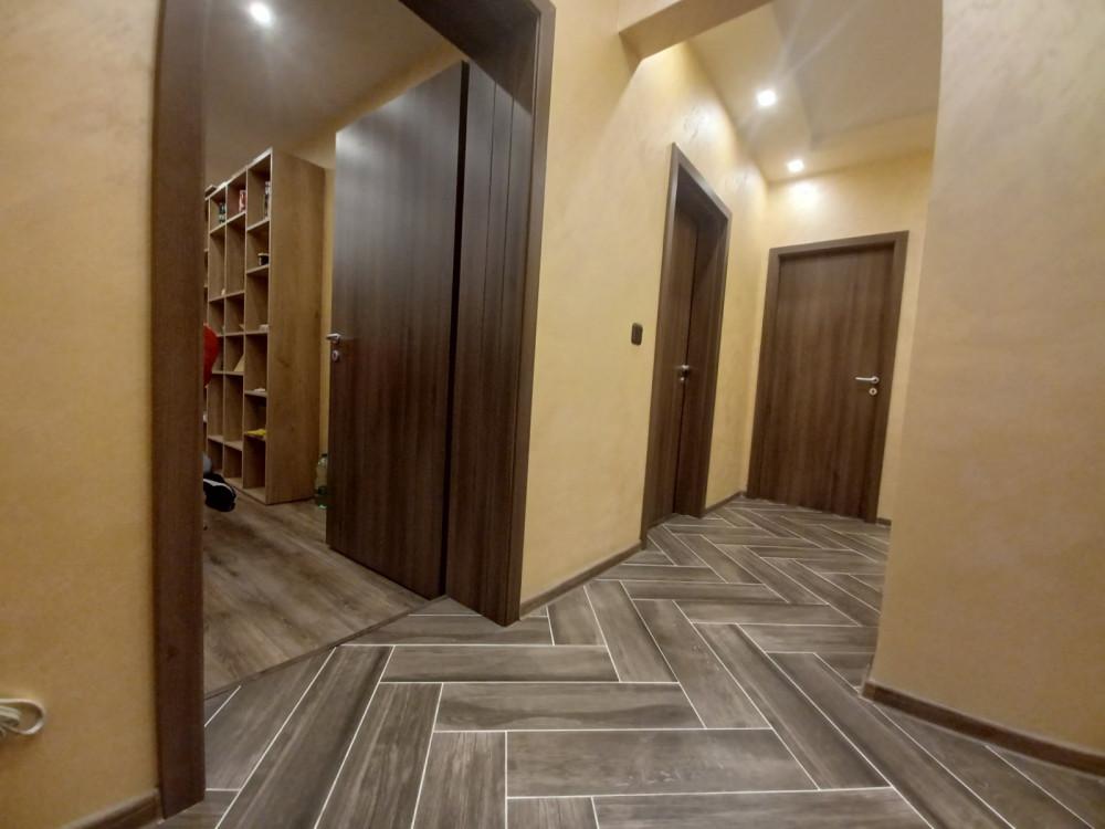 Снимка Коридор 1