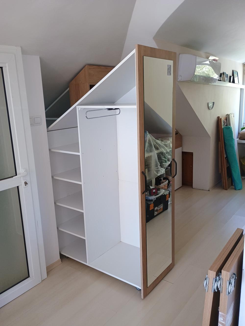 Мебели по поръчка и Дърводелски услуги