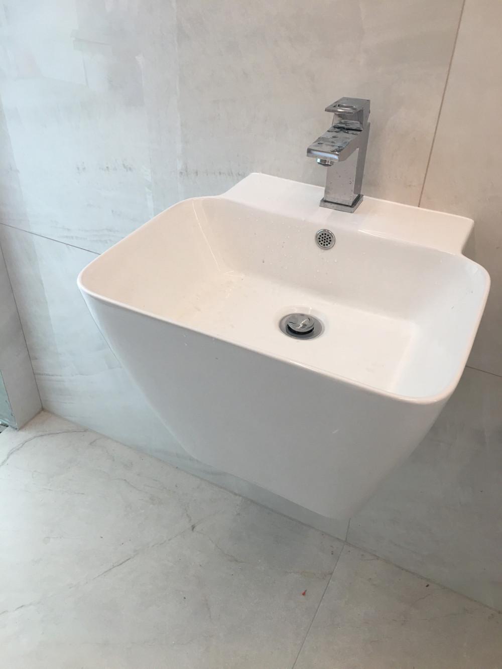 Смесител Гройе и мивка