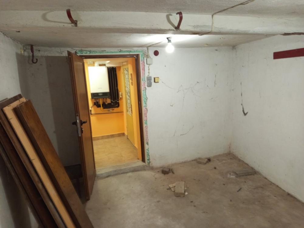 IMG-dd5d8dd2d0f851fdf9926d0284fb2419-V