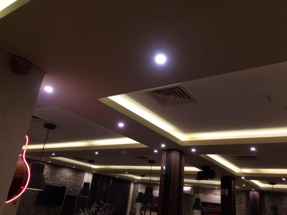 46706045_740673072974504_4185006753013825536_n