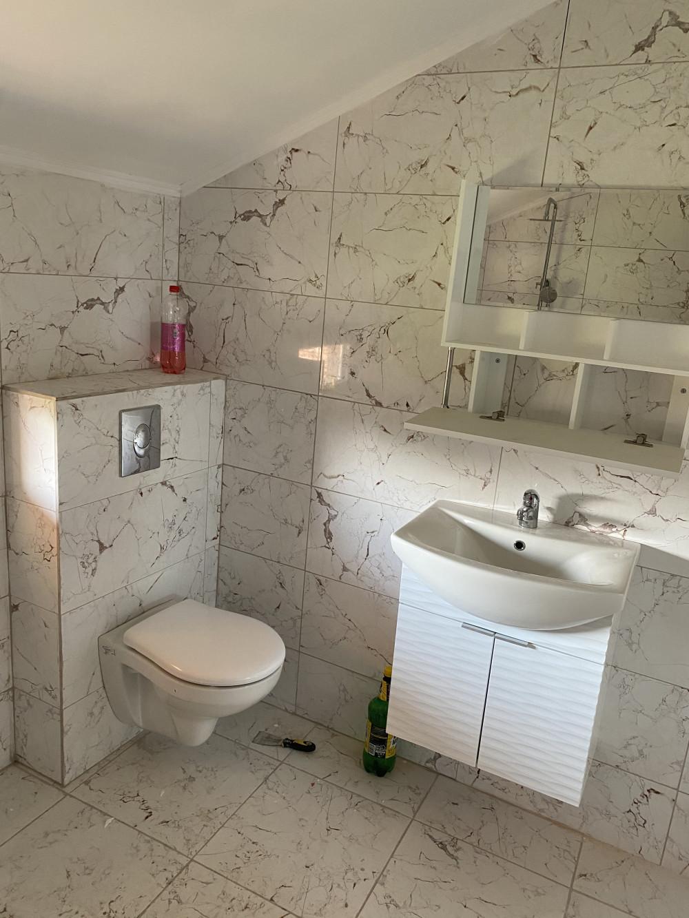 5F69FF36-E0C1-4E1E-87C9-8B2EB9E0D7CE