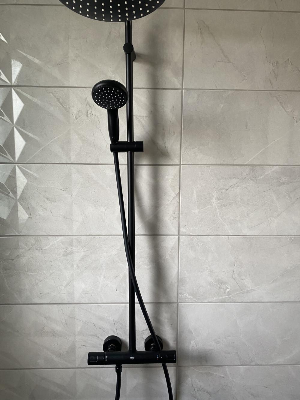 25AFE950-7D38-46FE-BF09-77719FEA2CEE