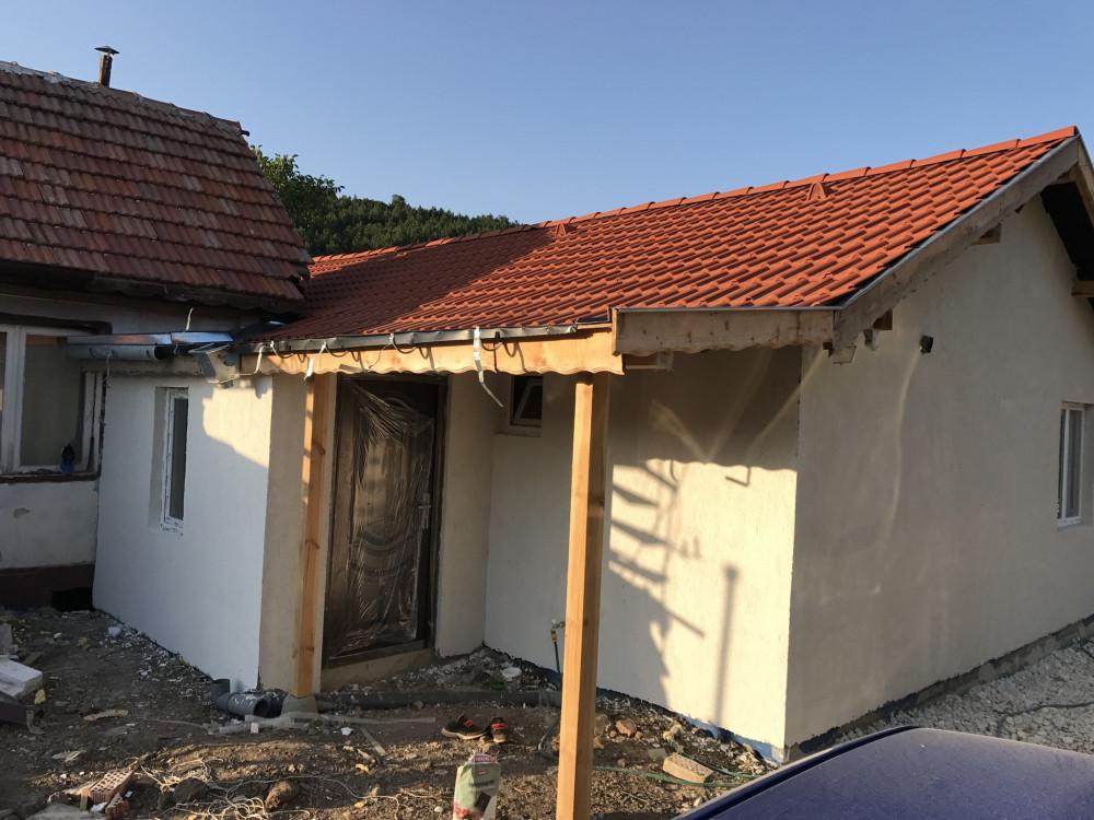 AD4401BB-BB37-423B-BF26-04ACA957FC73