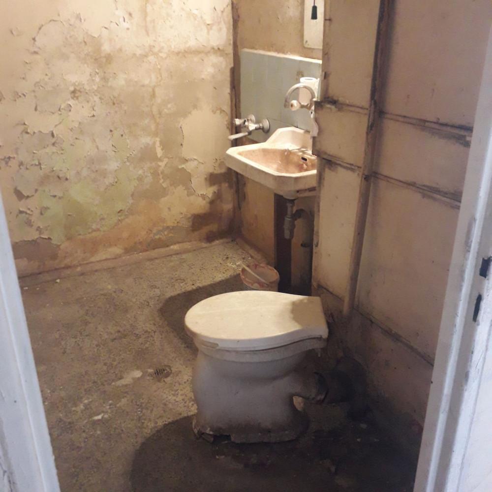 IMG-05e1e219c3c86650f63b3753b05a2753-V