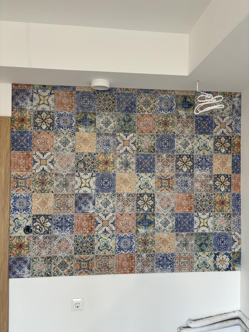 Гръбче на кухня с плочки