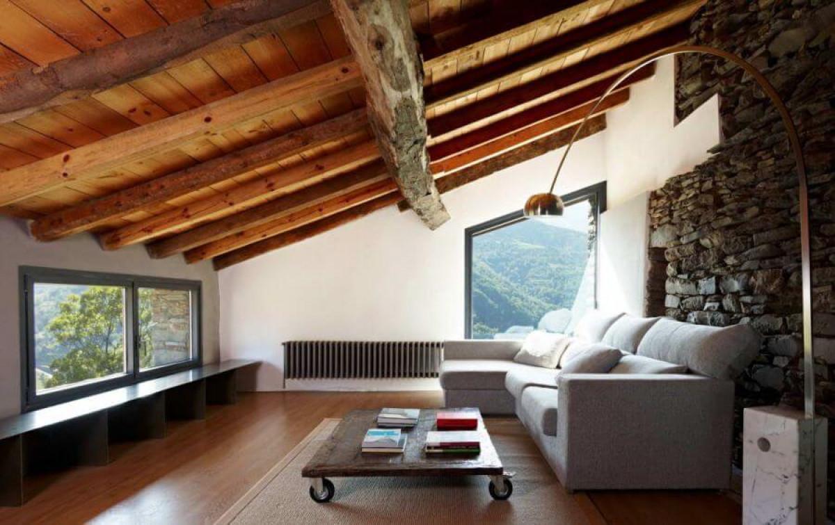 Мансардна стая в Хирона, Испания