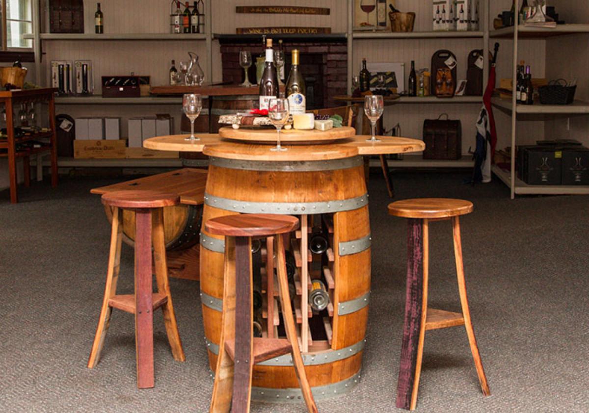 Създайте си атрактивна висока маса с минимални усилия