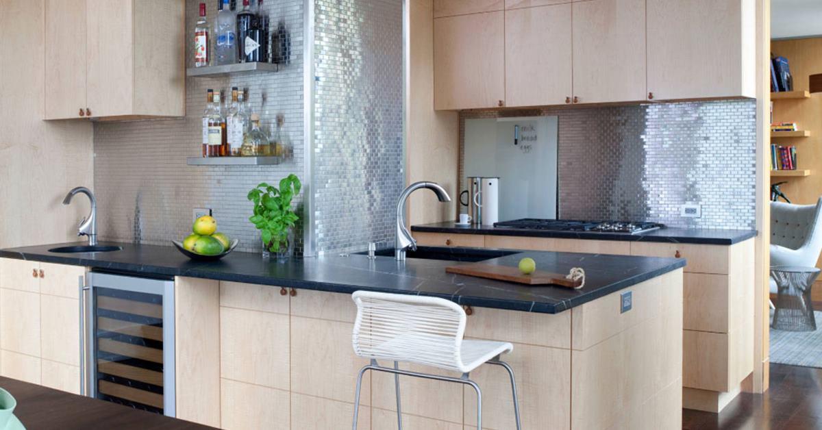 Огледални и метални гърбове за кухнята