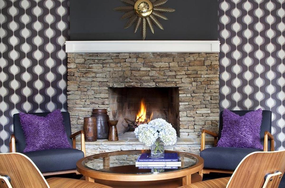 Добра идея ли е поставянето на тапети с покритие от текстил?