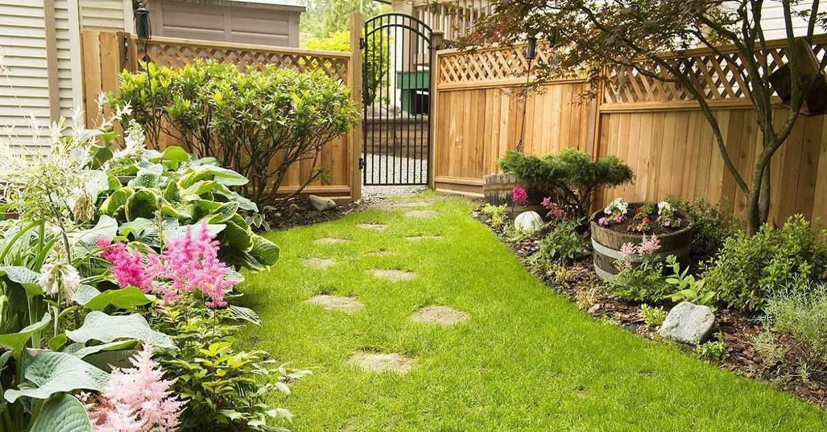 Дървената ограда като част от градината