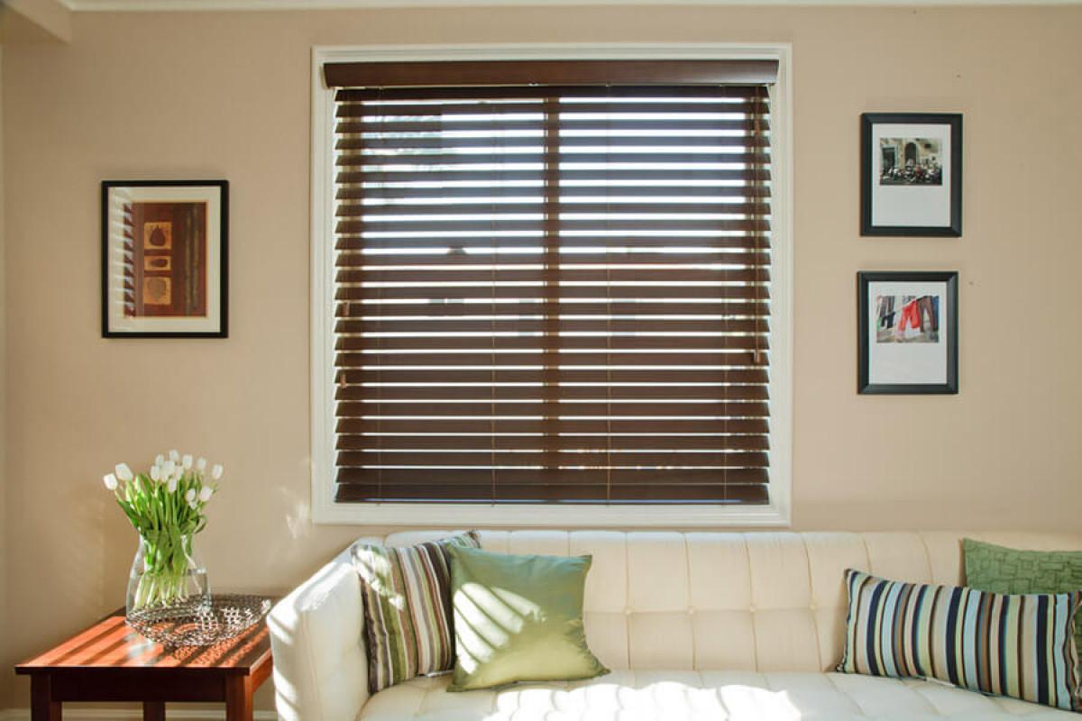 Те обаче привличат прах и изискват редовно почистване