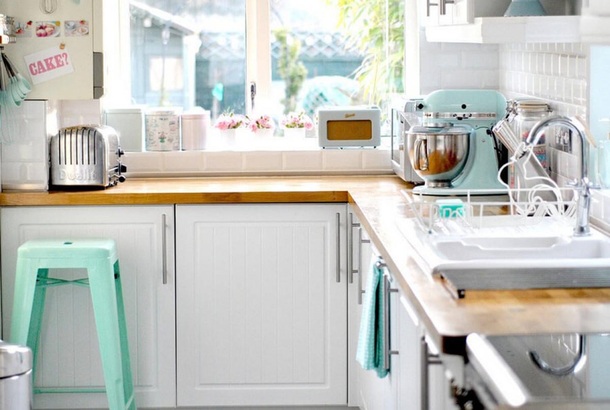 Част от това очарование пренесохме и в модерната кухня