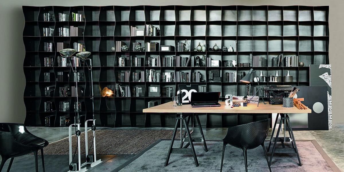 Внушителна стенна етажерка