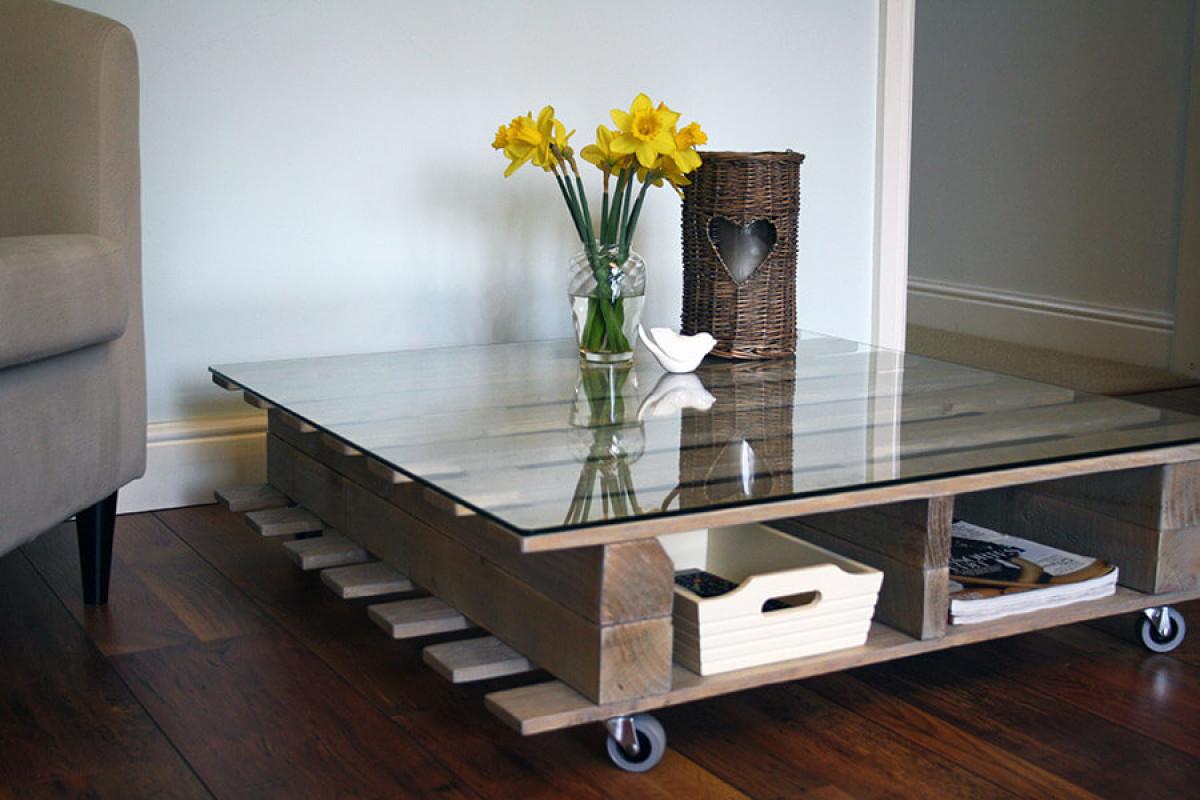 Придайте по-модерно звучене на холната масичка от палети