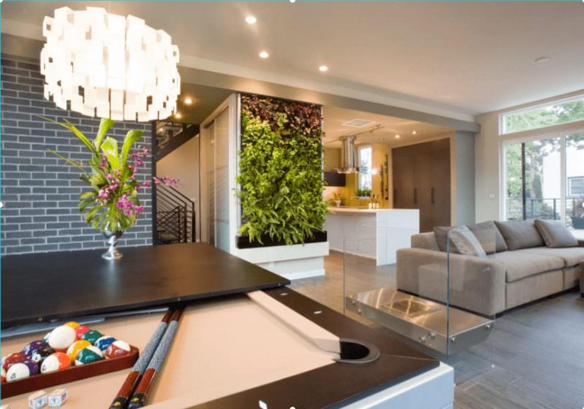 Холът Vs. вертикална градина