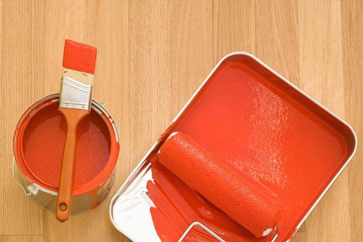 Стъпка 6: Покриваме четката или валяка с твърде много боя