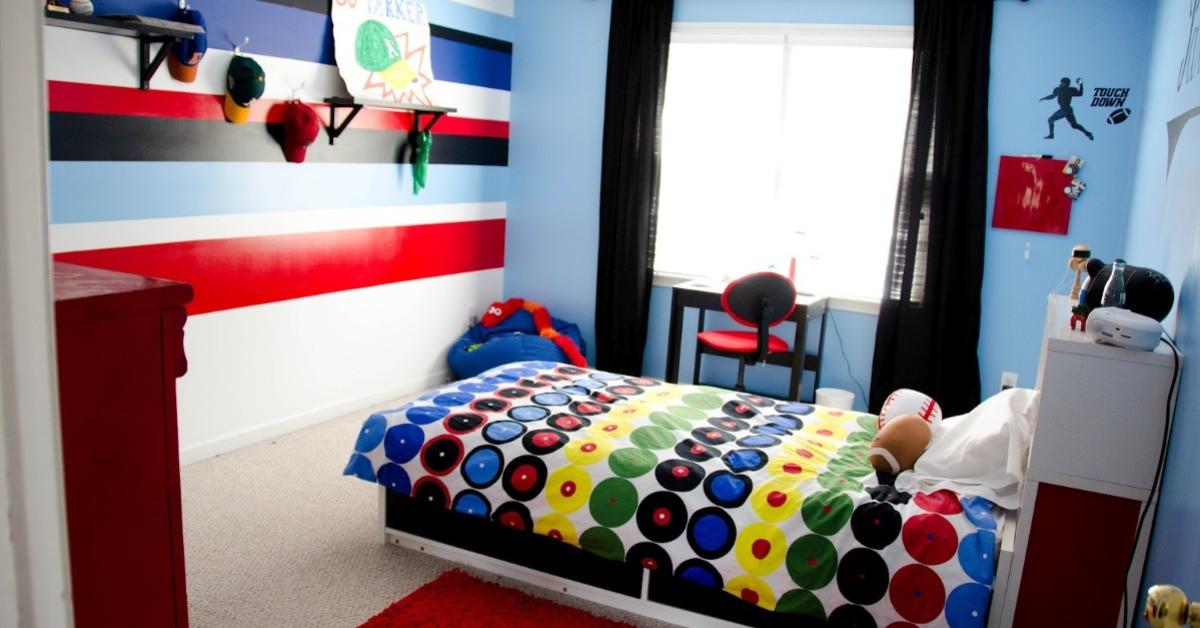 Детска радост - шарени завеси!