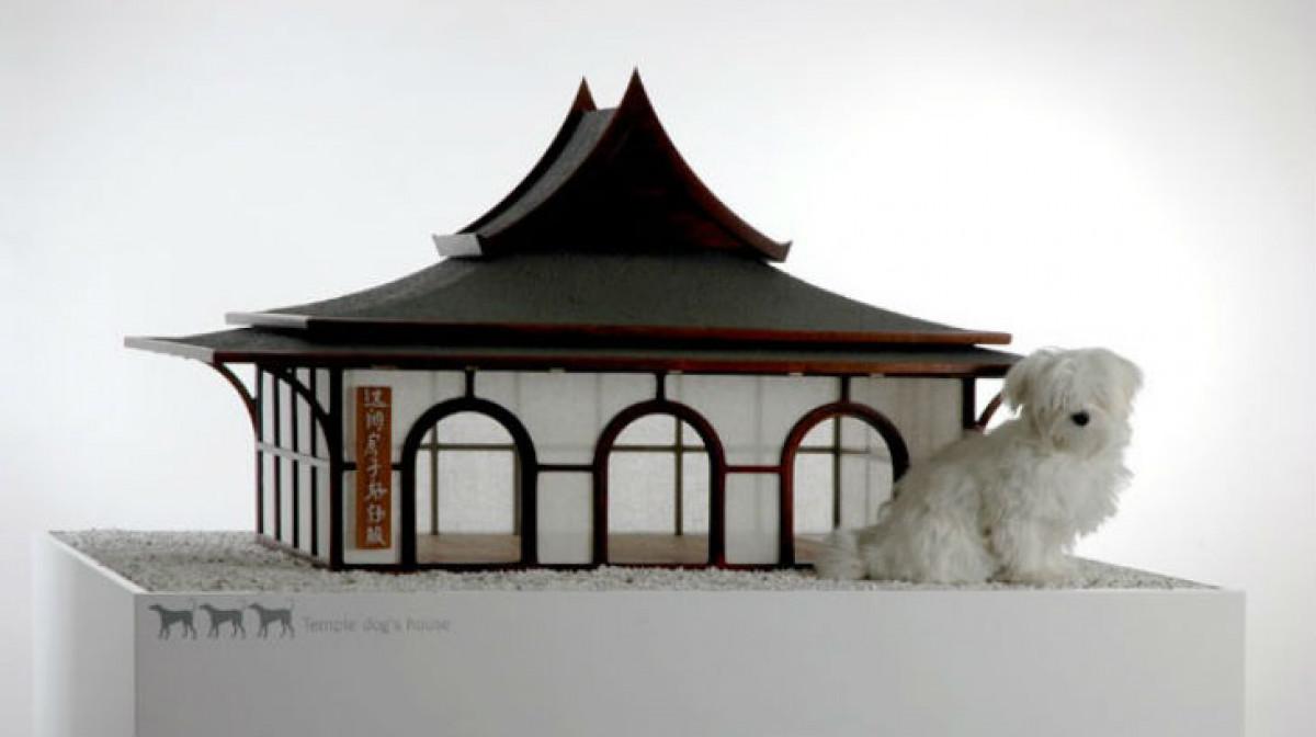 Кучешка колибка с източно влияние