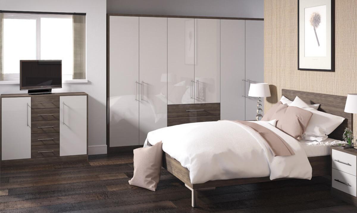 Лакираните повърхности създават усещане за простор