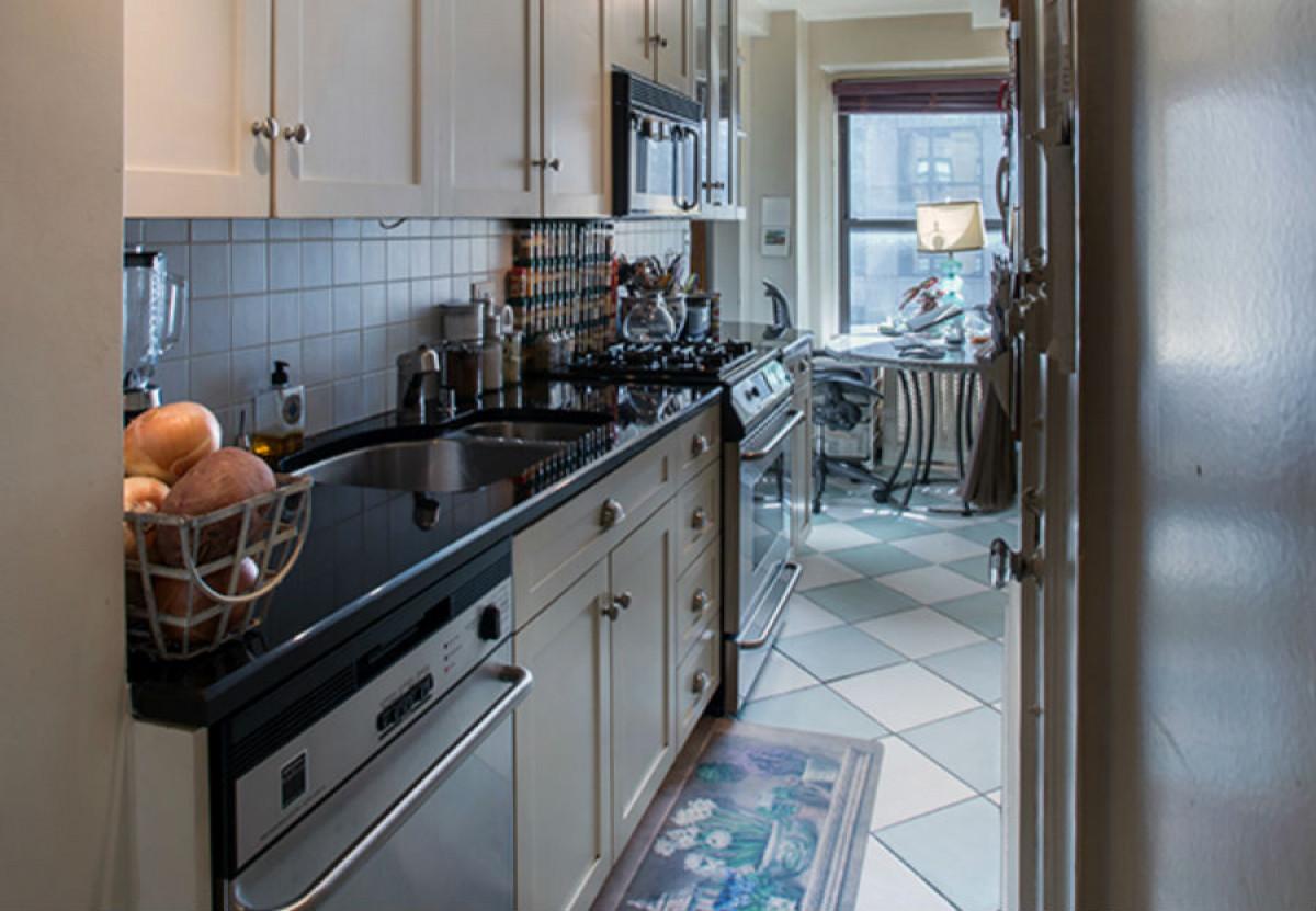 Невзрачна и негостоприемна кухня