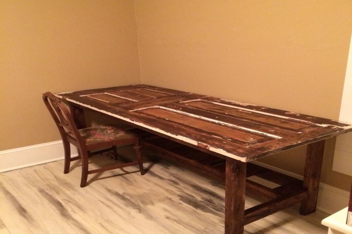 Направи си маса от стара врата