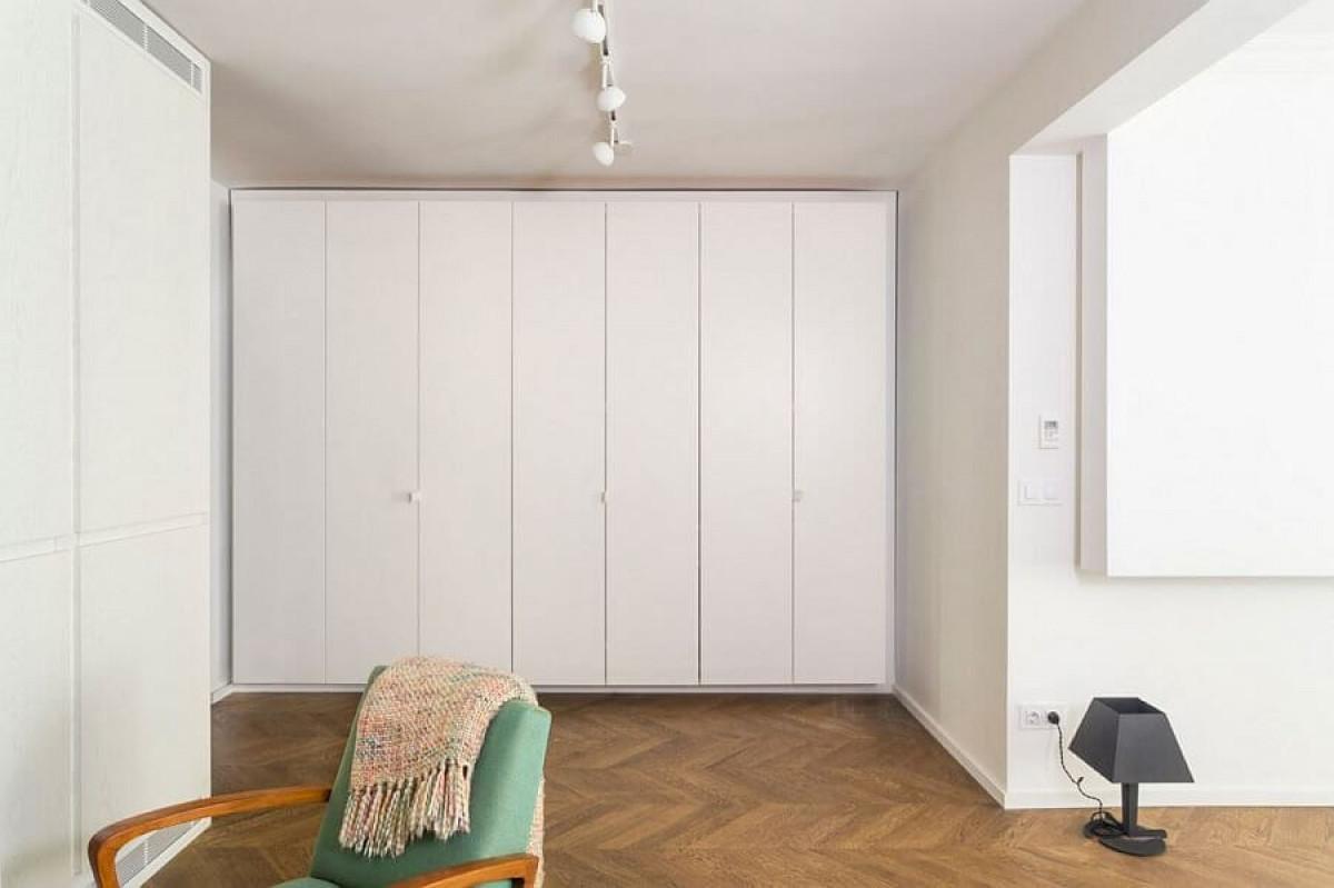 А какво се крие зад тези врати?