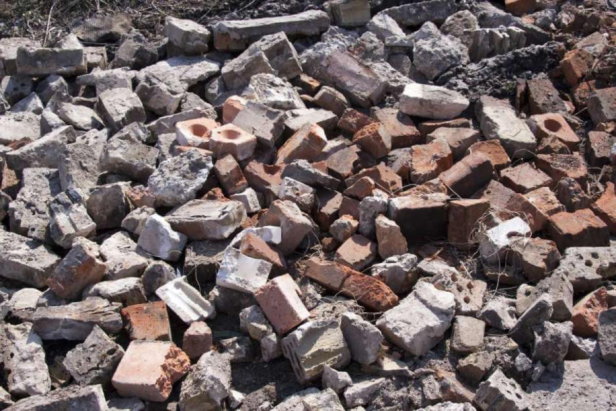 Трябва ли да събирам строителните отпадъци разделно?