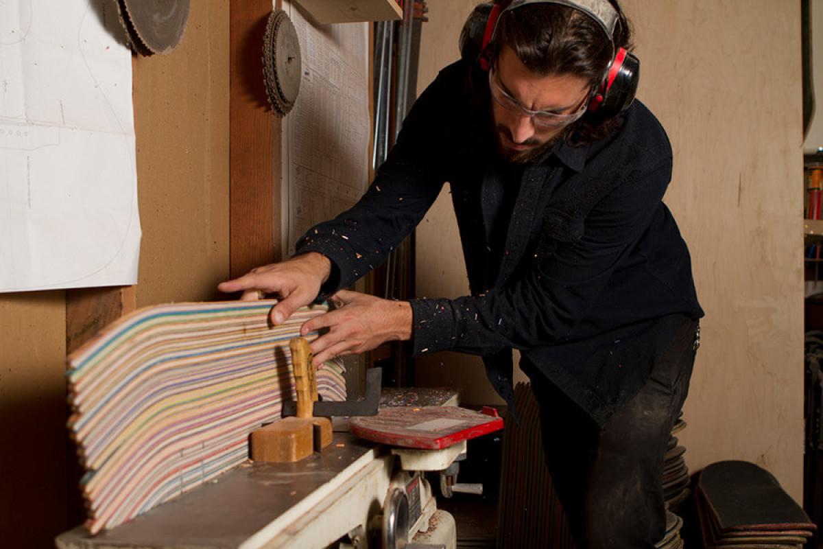 Цената на китарите започва от 2000 долара