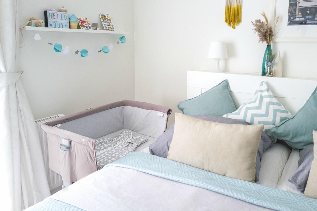 Легла, предназначени за съединяване със спалня