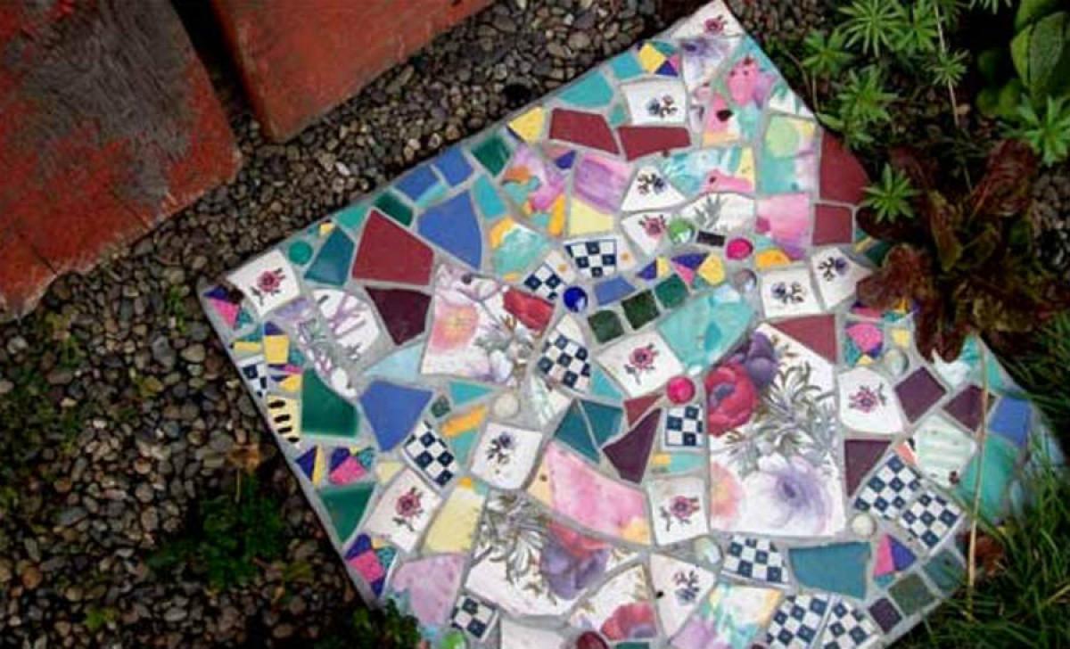 Нека плочките в градината бъдат цветни