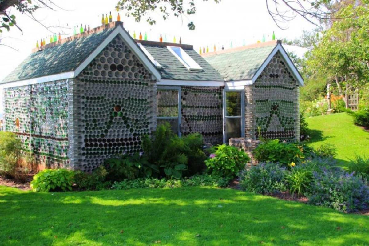 Бленуваният дом е във вашите ръце