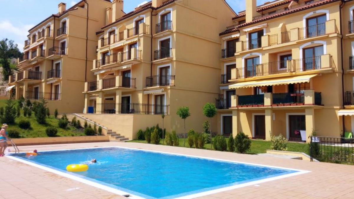 Бизнес сайт на месеца