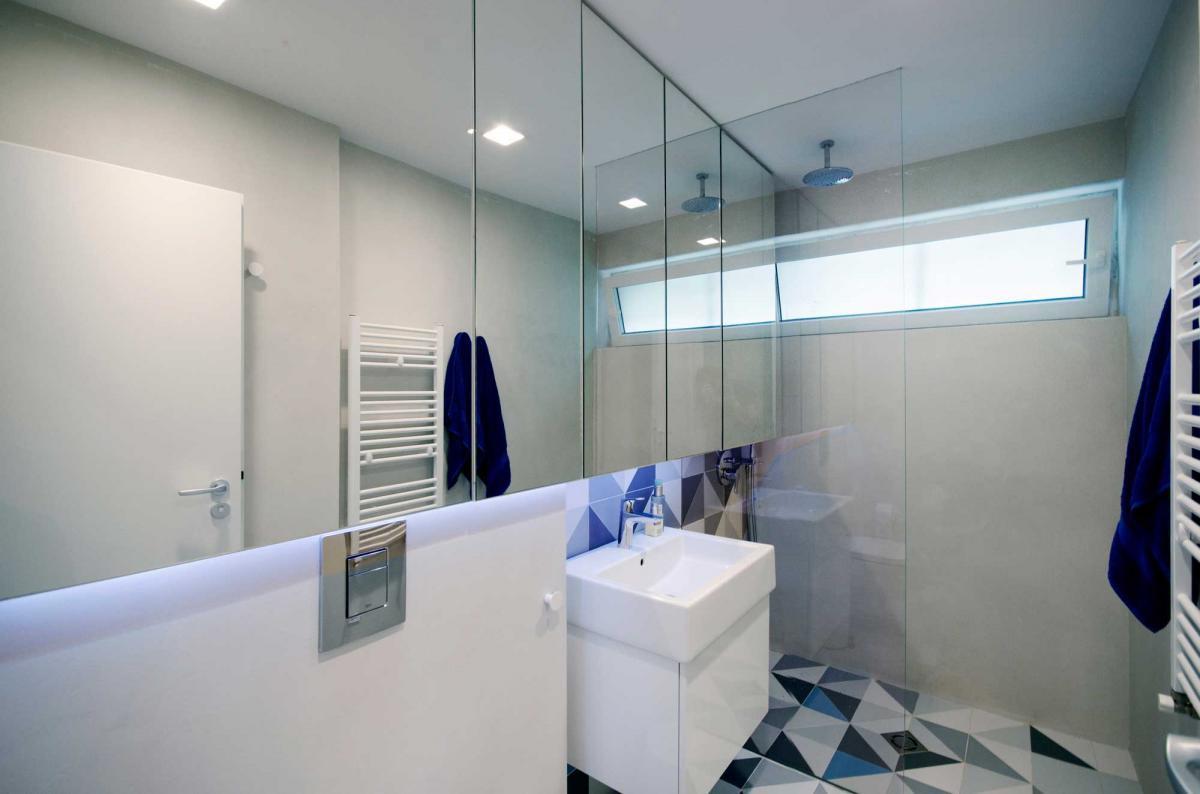 Преродени баня и тоалетна