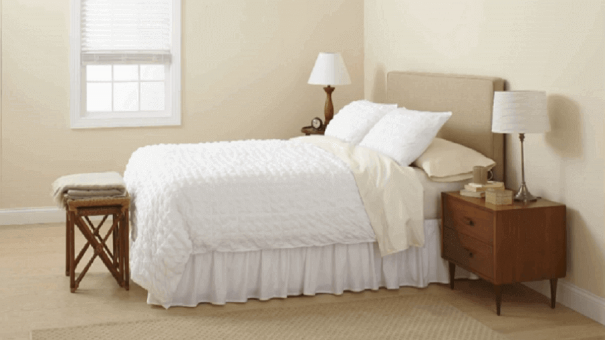 Преди ремонта - скучна визия, стерилна обстановка