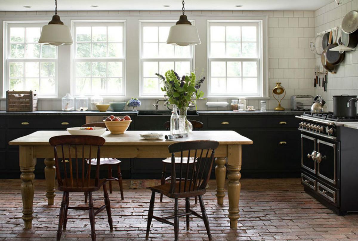 Тъмни шкафове