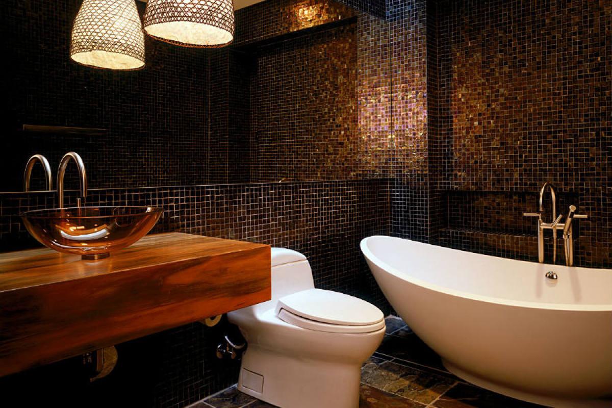 Съчетайте тъмния цвят с акцент в топъл нюанс