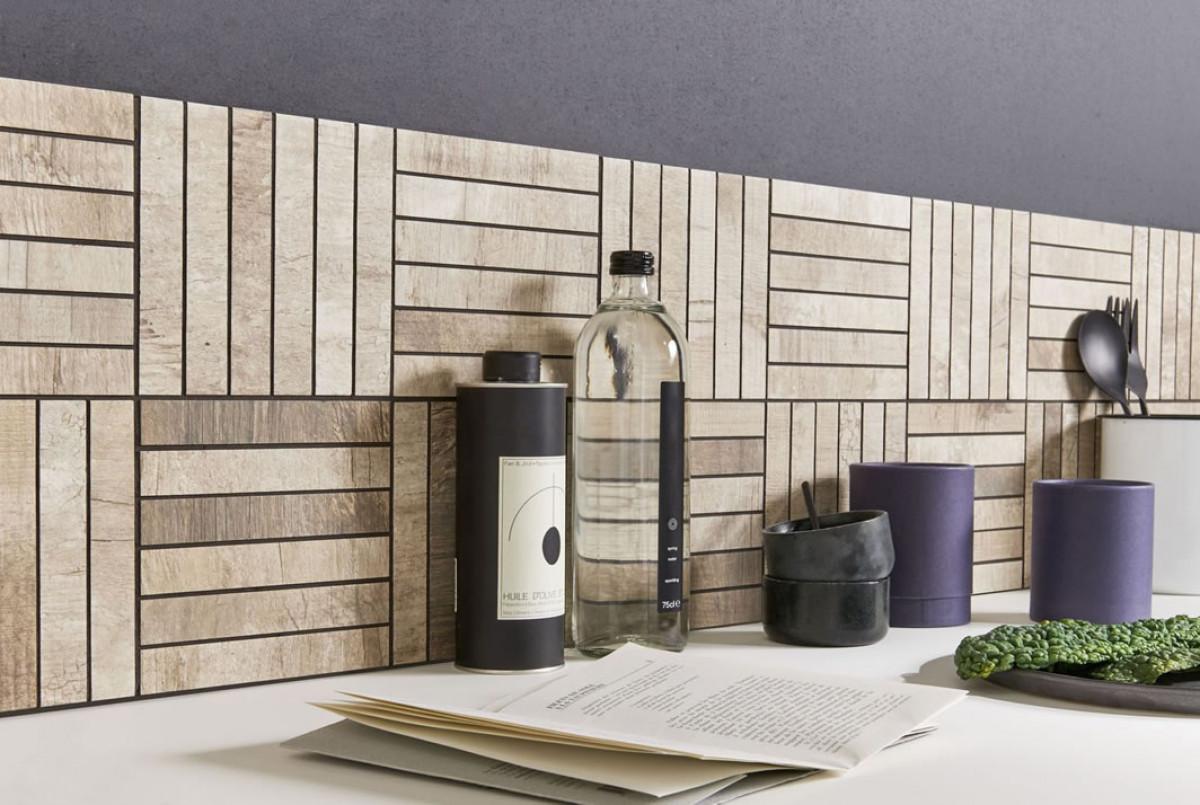 Кухненски гръб с геометрични и дървесни линии