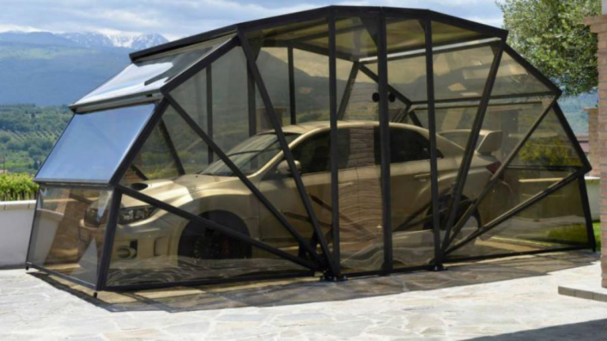 Гараж-беседка, който се побира в кашон