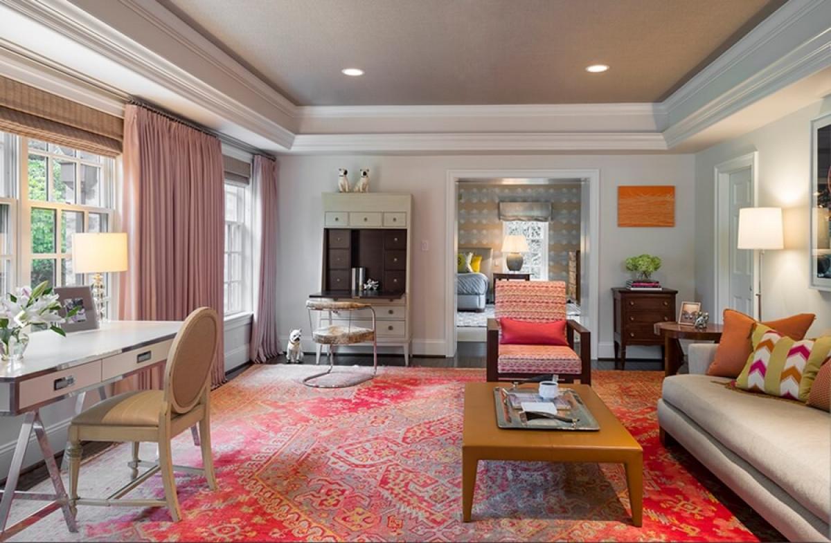 Елегантна дневна със собствен характер