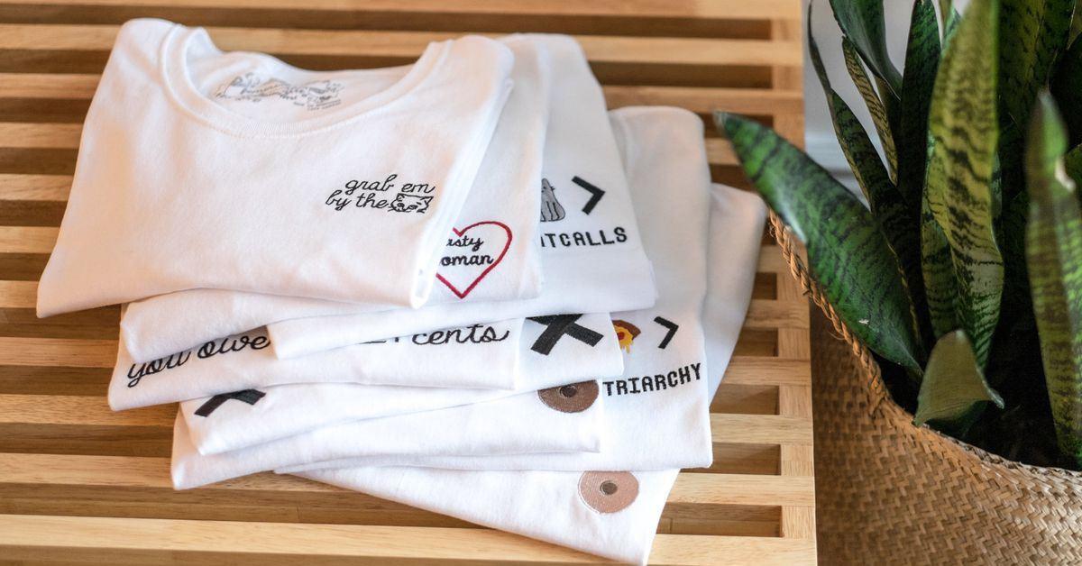 Четири лесни стъпки, с които ще си направите сами сгъвачка за тениски и ризи