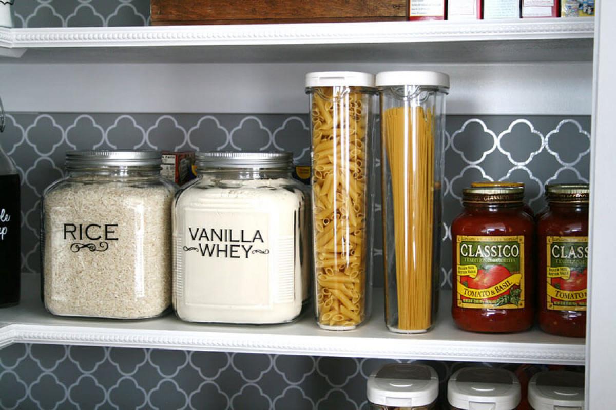 Използвайте удобни кутии за съхранение на продукти и лакомства