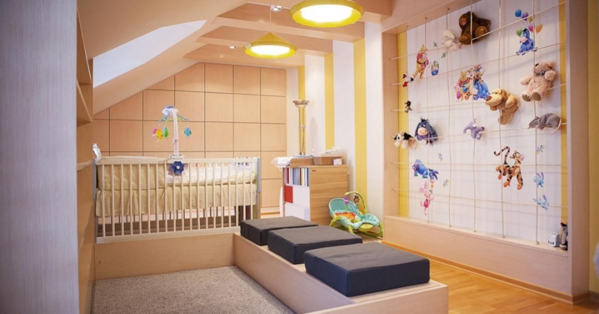 Стена в стил „Направи си сам“