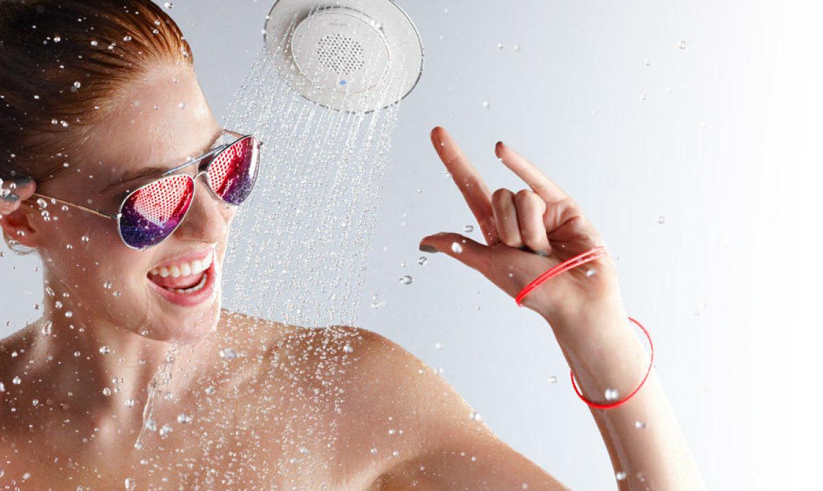 Душ за музикалните звезди