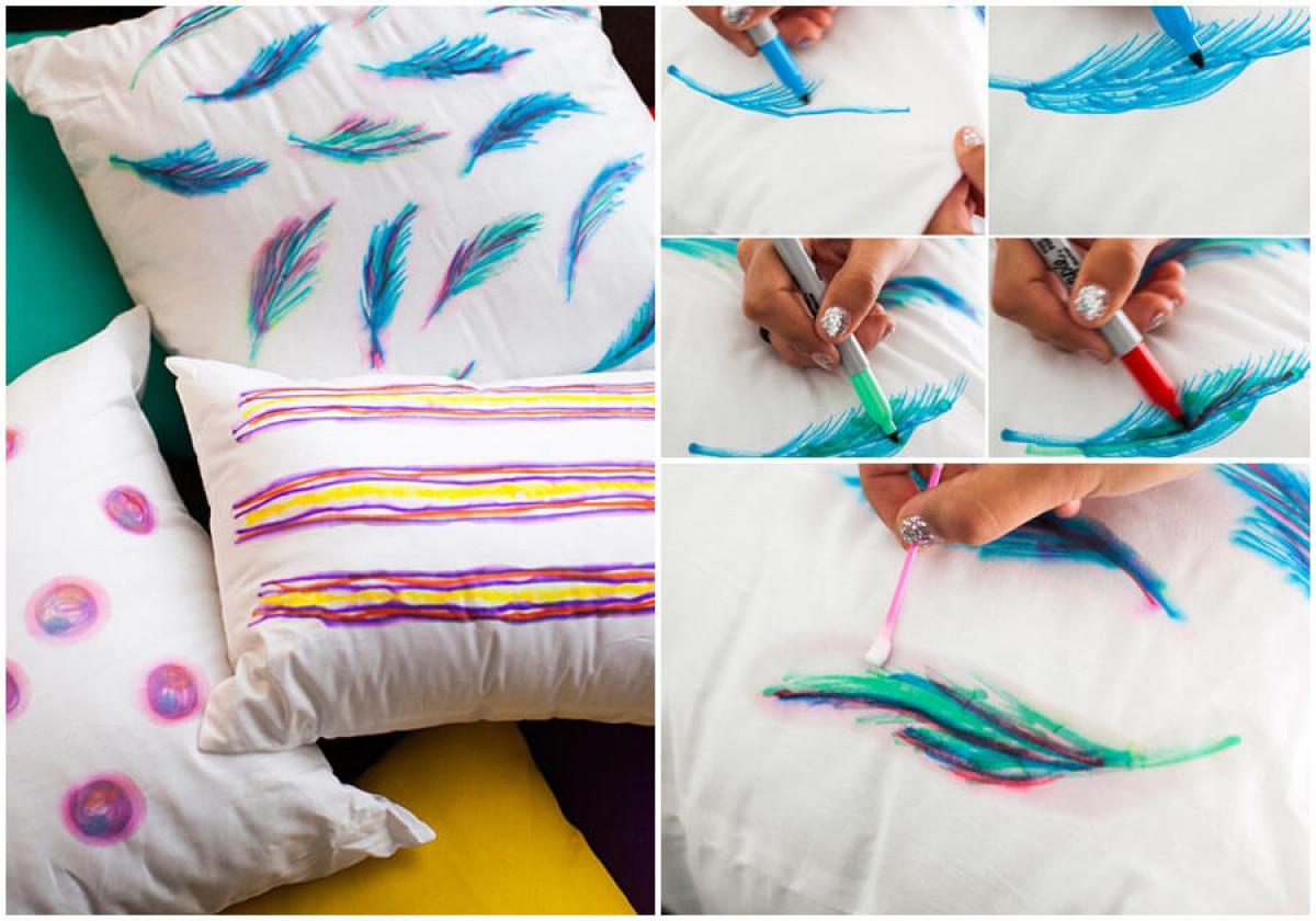 Надраскайте възглавничките с цветни маркери